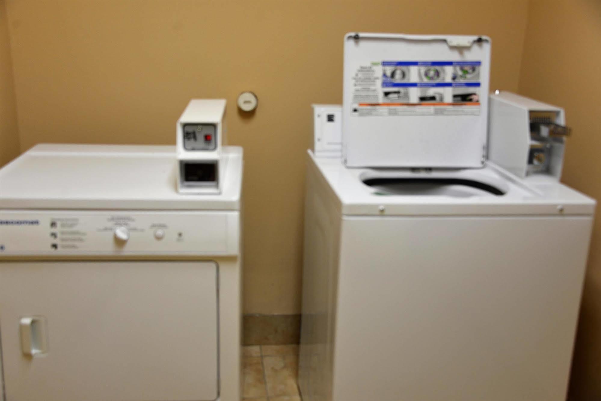 Irish Inn And Suites Muleshoe Экстерьер фото