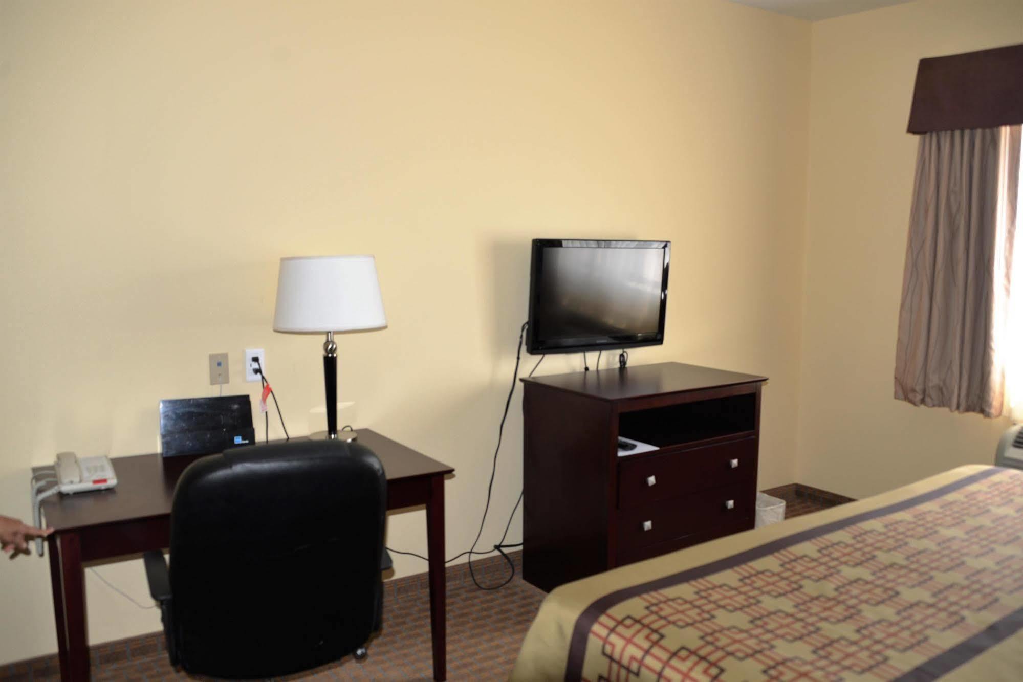 Irish Inn And Suites Muleshoe Экстерьер фото